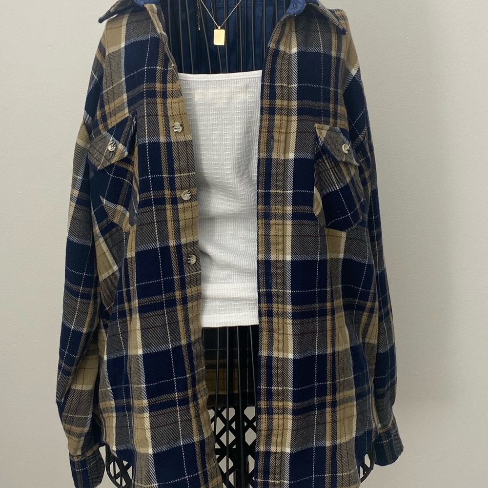 Plaid Button-Up Shirt Jacket Size M - Picture 2 of 5